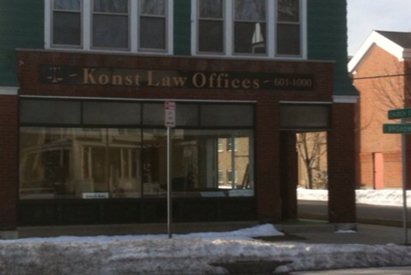 Konst Nicholas - divorce attorney in Lancaster, NY