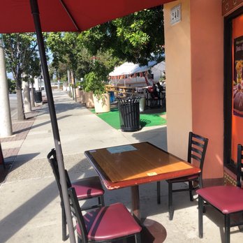 El Merendero - The makeshift outside parking gasoline infested dining area - Mexican Near Me - Pomona, California