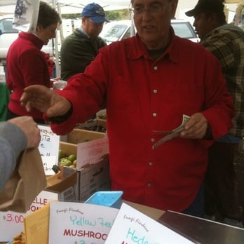 Modesto Certified Farmers' Market - Farmers Market Near Me - Modesto, California