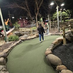 Ripley's Old MacDonald's Farm Mini Golf