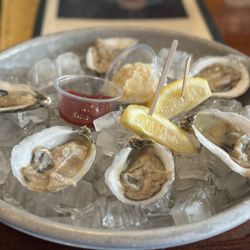 Grog Restaurant - $2 oysters