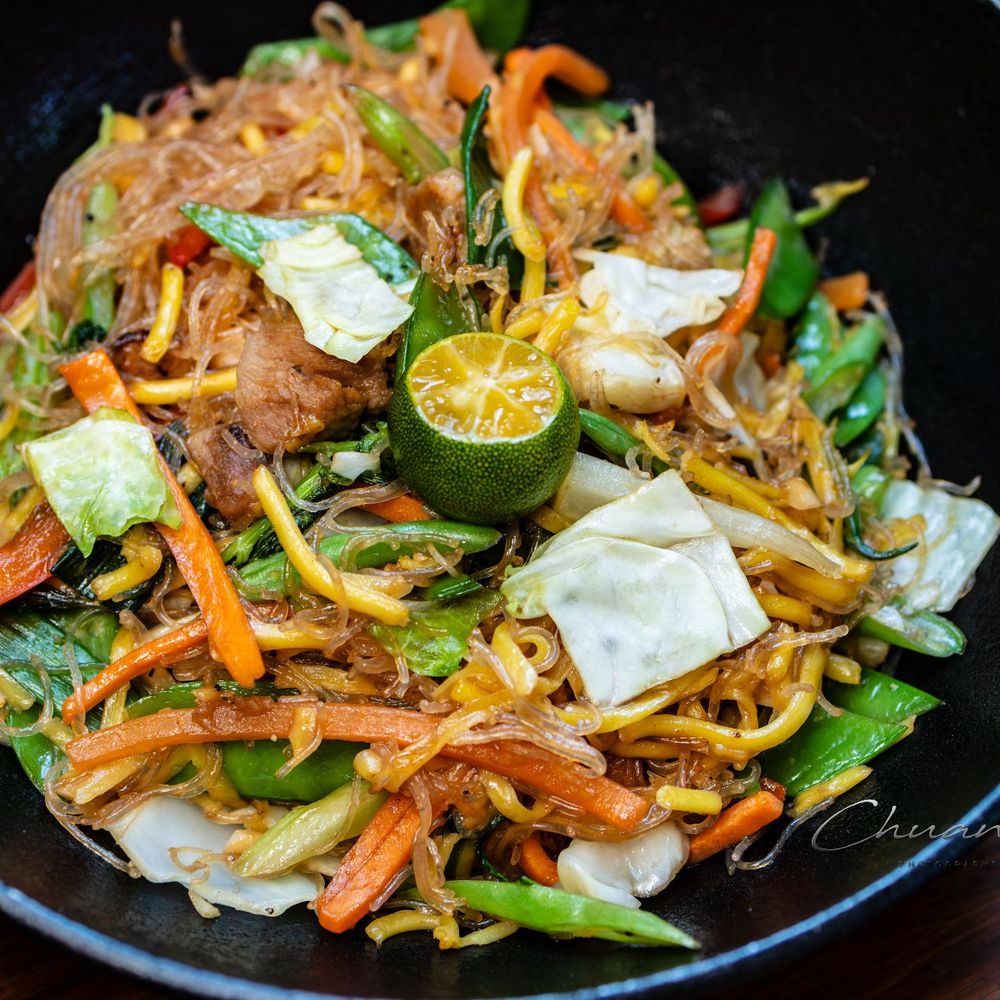 Makilala - Chicken Pancit - Filipino Near Me - Toronto, Ontario Makilala - Chicken Pancit - Filipino Near Me - Toronto, Ontario