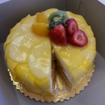 Sunny Bakery - 8 inch mango cake, added custard and "crispy", $26 - Bakeries Near Me - San Gabriel, California Sunny Bakery - 8 inch mango cake, added custard and "crispy", $26 - Bakeries Near Me - San Gabriel, California