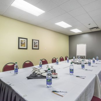 Quality Inn & Suites - Hotels Near Me - Winkler, Manitoba Quality Inn & Suites - Hotels Near Me - Winkler, Manitoba