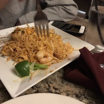 Mai Thai - Shrimp pad Thai - Thai Near Me - West Columbia, South Carolina Mai Thai - Shrimp pad Thai - Thai Near Me - West Columbia, South Carolina