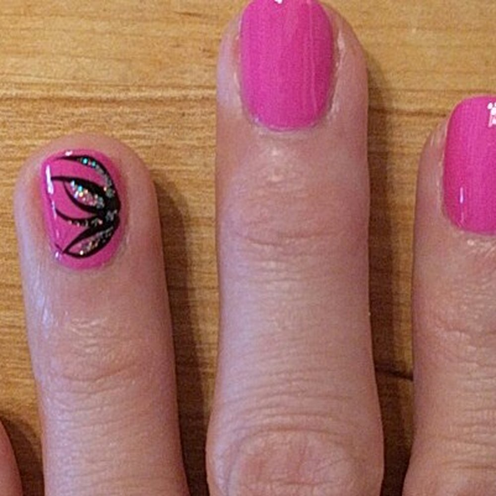 Dream Nails - Nice pink color recommended by the salon - Nail Salons Near Me - Chicago, Illinois