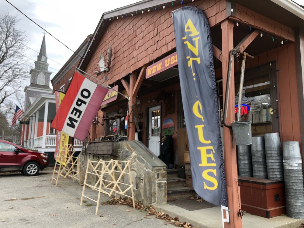 THE BARGAIN CORNER Updated August 2024 128 Main St, Chester