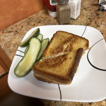 Elm Diner - Grilled Cheese Sandwich - Diners Near Me - West Haven, Connecticut