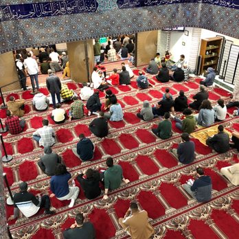 King Fahad Mosque - View from womens section over looking the overflow men's area - Mosques Near Me - Culver City, California King Fahad Mosque - View from womens section over looking the overflow men's area - Mosques Near Me - Culver City, California