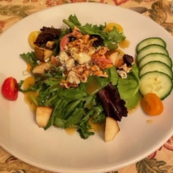 Channel Bass Inn - Tea Rooms Near Me - Chincoteague, Virginia