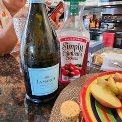 Sprouts Farmers Market - Proseco and donut peaches.