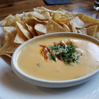 Cinco - Queso fundido - Mexican Near Me - Los Angeles, California Cinco - Queso fundido - Mexican Near Me - Los Angeles, California