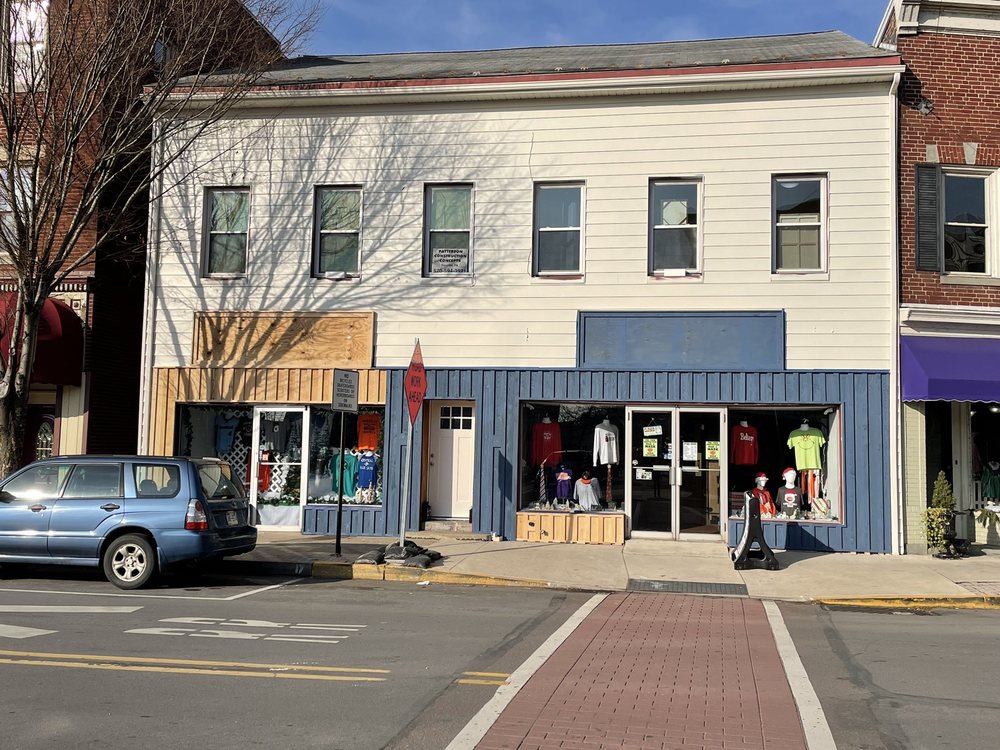 TRIPLE PLAY CUSTOM APPAREL Updated August 2024 605 Mill St