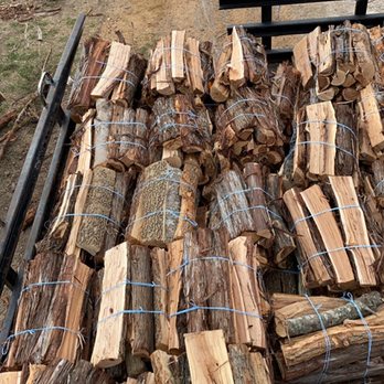 River Road Firewood - Good load of bundles for a campsite - Firewood Near Me - Austin, Texas River Road Firewood - Good load of bundles for a campsite - Firewood Near Me - Austin, Texas