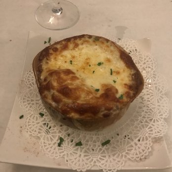 Meet Me Here - Desserts Near Me - Middlebury, Connecticut