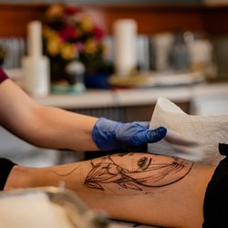 21 Blooms Tattoo Studio