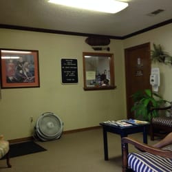 Stewart Linda C MD - The the best doctor in Baton Rouge , Very friendly service , Dr Linda Stewart is very easy to talk to about things that matter