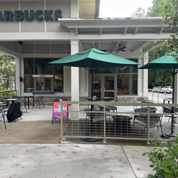 Starbucks - Coffee & Tea Near Me - Hilton Head Island, South Carolina