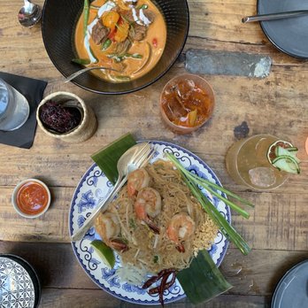 Wayla - Beef panang curry and shrimp pad Thai - Thai Near Me - New York, New York