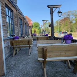 Ribhouse Texas - Outside seating front