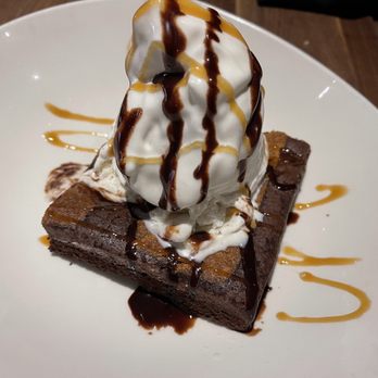Yard House - Brookie - New American Near Me - Honolulu, Hawaii Yard House - Brookie - New American Near Me - Honolulu, Hawaii