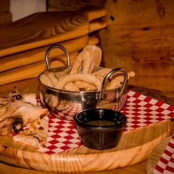 Guzto Wood Fire Pizza Restaurant