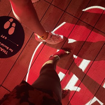 Floor 13 Rooftop Bar - Cocktail Bars Near Me - Phoenix, Arizona