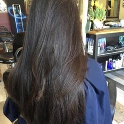 Rovena’s Hair Salon