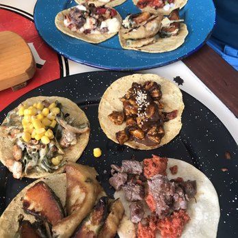 Cuatro Tacos - This was the sampler. Comes with 8 tacos and you basically try one of each "flavor" - Tacos Near Me - San Miguel de Cozumel, ROO Cuatro Tacos - This was the sampler. Comes with 8 tacos and you basically try one of each "flavor" - Tacos Near Me - San Miguel de Cozumel, ROO