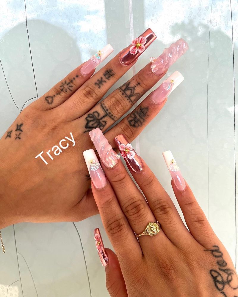 OMG My Nails Logo