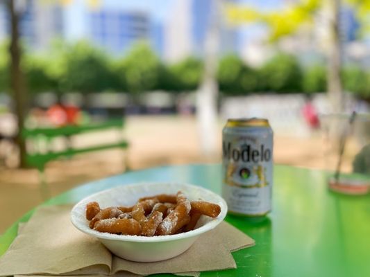 Klyde Warren Park by null