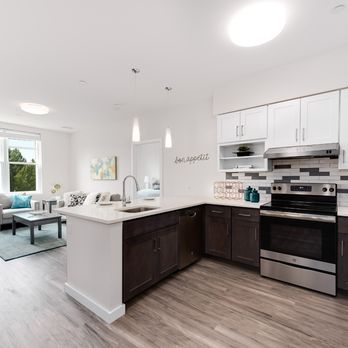 Station Row - Open concept breakfast bar kitchen - Apartments Near Me - Providence, Rhode Island Station Row - Open concept breakfast bar kitchen - Apartments Near Me - Providence, Rhode Island