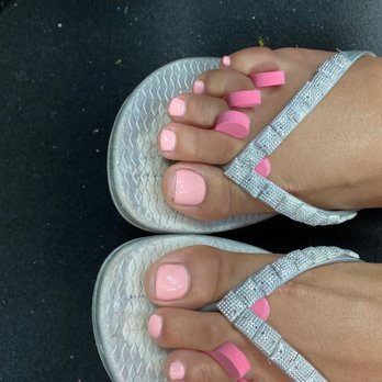 Grandlux Nails Lounge Dunvale - Nail Salons Near Me - Houston, Texas Grandlux Nails Lounge Dunvale - Nail Salons Near Me - Houston, Texas