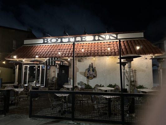 The Bottle Inn Hermosa by null