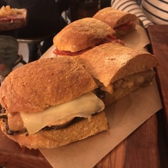 Pane e Salame - Sammie's - Wine Bars Near Me - Rome, RM