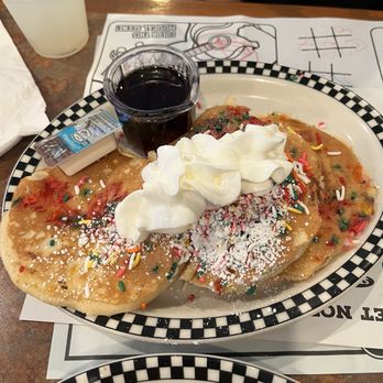 Black Bear Diner Moreno Valley - Sprinkle cakes (kids) - Diners Near Me - Moreno Valley, California Black Bear Diner Moreno Valley - Sprinkle cakes (kids) - Diners Near Me - Moreno Valley, California