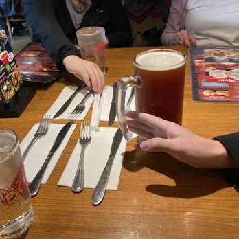 Bob's Burgers & Brew - American Near Me - Tulalip, Washington