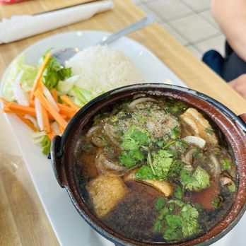 Het Say Vietnamese Kitchen - Thit Ko Trung ~ - Vietnamese Near Me - Austin, Texas