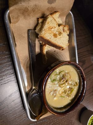 Lucky Well Irish Pub & Eatery by null