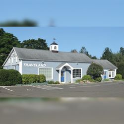 Traveland - Our beautiful new location in Orange CT.
Visit us at 564 Racebrook Rd!