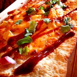 Pinocchio Village Haus - BBQ Pizza