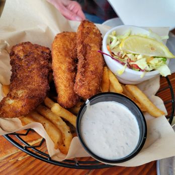 Diamond Knot Brewery & Alehouse - Breweries Near Me - Mukilteo, Washington