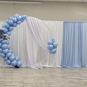 Le Luxe Balloons & Beyond - Wedding Reception backdrop - Balloon Services Near Me Le Luxe Balloons & Beyond - Wedding Reception backdrop - Balloon Services Near Me