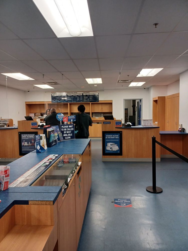 US POST OFFICE Updated September 2024 1001 Liberty Ave Ste R20