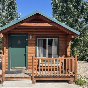 Bryce Valley Lodging - Hotels Near Me - Tropic, Utah