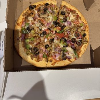 Chuck's Pizza Pasta & Wings - Pizza Near Me - Waco, Texas