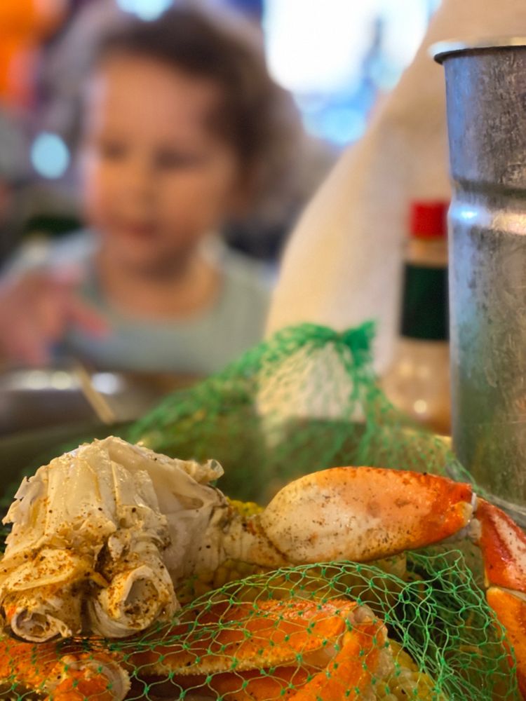 JOE’S CRAB SHACK & BURGER BAR Updated September 2024 55 Photos & 87