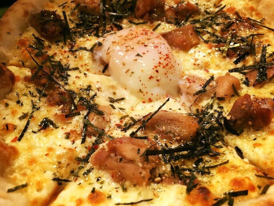 Smile Kitchen pizza diner