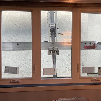 West Coast Windows - Dining room window - Windows Installation Near Me - Delta, British Columbia West Coast Windows - Dining room window - Windows Installation Near Me - Delta, British Columbia