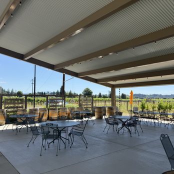 Amista Vineyards - Wine Tours Near Me - Healdsburg, California Amista Vineyards - Wine Tours Near Me - Healdsburg, California